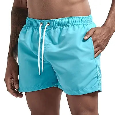 Luca  | Das essentielle Sommerkostüm für den italienischen Sommer